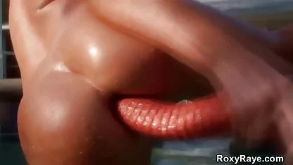 Tira los Dardos petardas abella anderson con Johnny y Kat vs Joe y Daisy