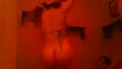 Tio se folla a la novia mirar petardas de su culo y bofetadas