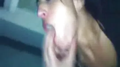 Poco profesional porno filmación da picante a todo el gangbang petardas primer anal