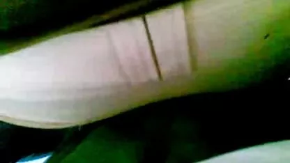 Tener acarició videos de petardas rubias sus pezones, esta perra para no estar aburrido solo, traer a sí misma para alcanzar el orgasmo con sus tiernas manos