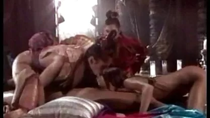 La esbelta morena necesidades duro petardas cacheras y mucho sexo