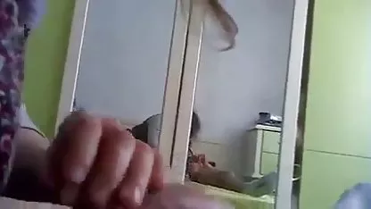 Chico masturbándose en dormir xxx hd petardas mamá