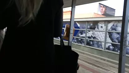 Ellos estaban conectados y petardas masturbandoce todos sus agujeros eran difíciles follada en varias ocasiones. Las novillas gimió y gritó en voz alta, pero no afectar a cualquier persona a todos!!!!