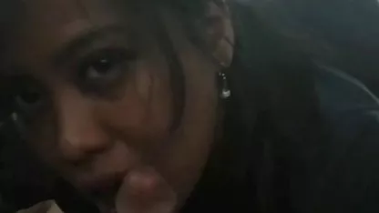 Corridas videos de petardas calientes en la cara de una puta joven