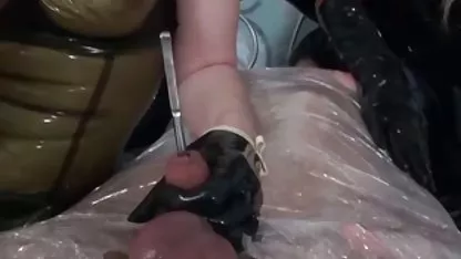 En primer petardas filipinas lugar, el bebé reclamado el pago requerido de él, y entonces se quitó su ropa y se permitió a la pata para todos los lugares. Al mismo tiempo, el hombre no es reacio a llegar todo el complejo de placeres eróticos caliente prostituta